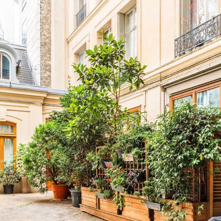 Duplex haussmannien - Parc Monceau 75008 - 4P - Appartement - 13