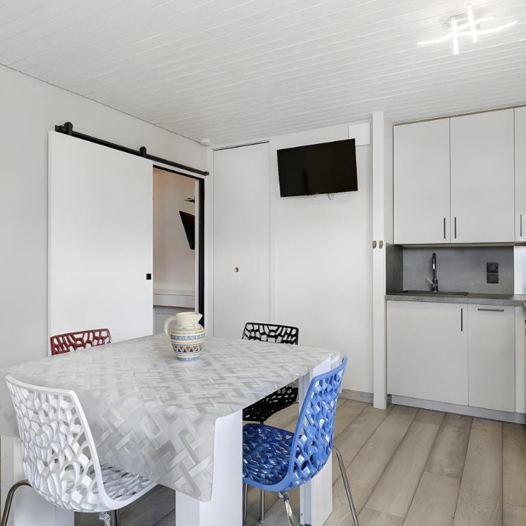 Les deux alpes - Superior Apartment mit 1 Schlafzimmer und Balkon - 13