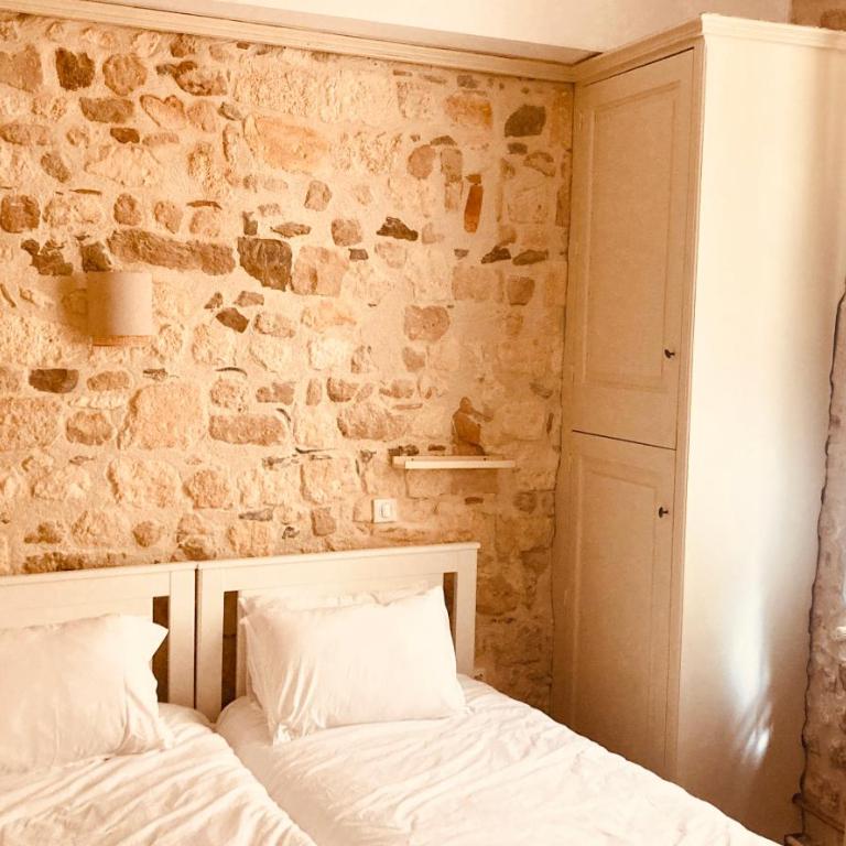 Le Bel Angle - Double Room with Private Bathroom - 3
