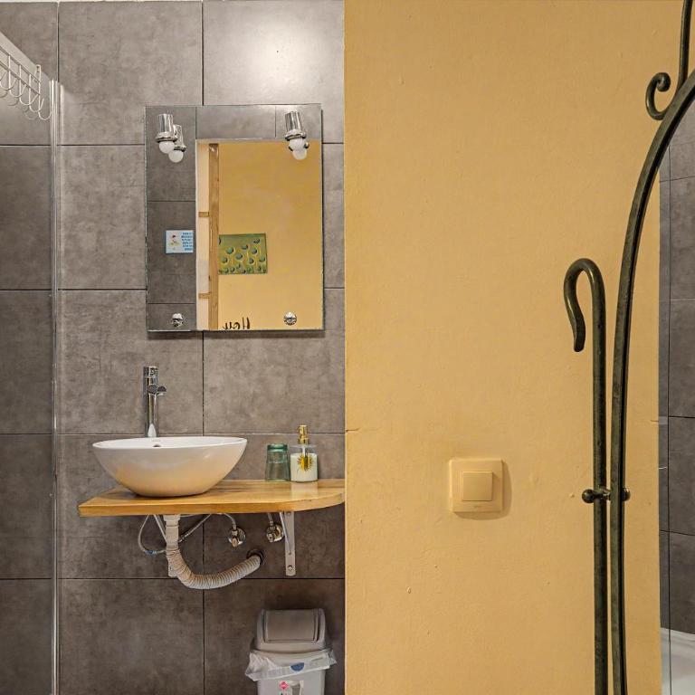 Casa Canaria Beautiful Home - Habitación Doble Deluxe con ducha - 6