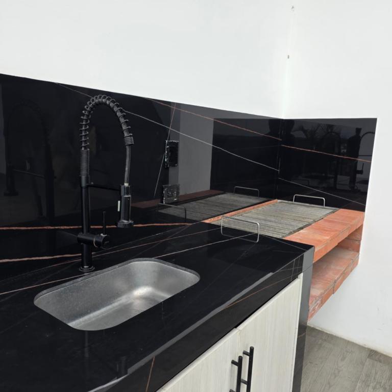 Greenport Plaza De lujo, tipo loft, 4 camas, piscina, jacuzzi, crucitas mejor sector, cerca de todo - Apartamento Loft de 3 dormitorios - 11