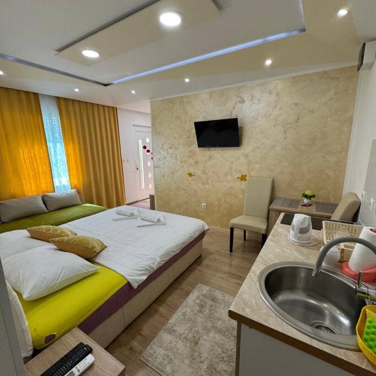 Apartmani Slađo - Standardni Apartman - 1