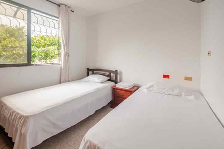 Acogedor apartamento en bruselas - Two-Bedroom Apartment - 26