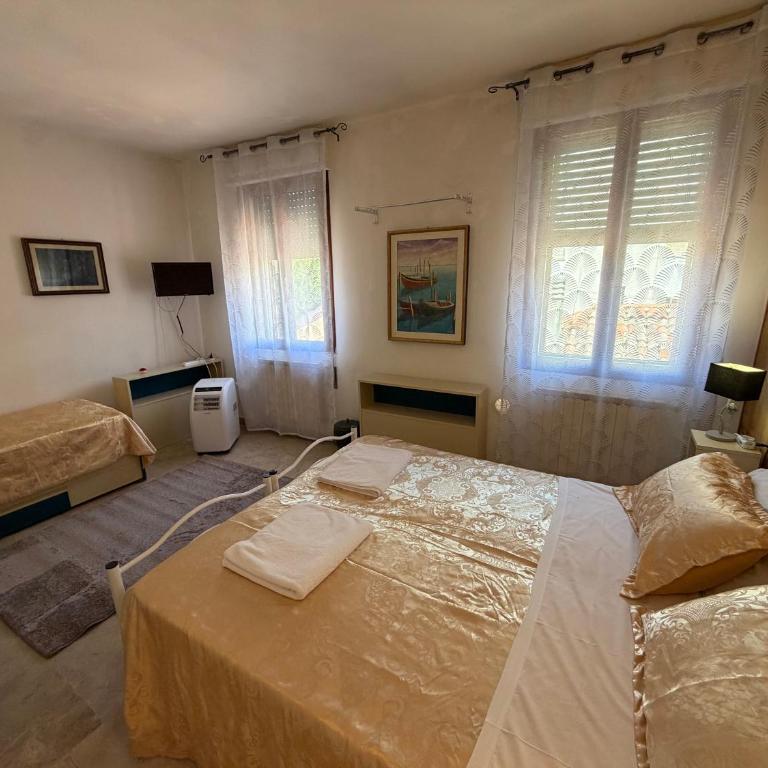 Lovenice Center Royalclass - Camera Tripla con Vista Città - 1