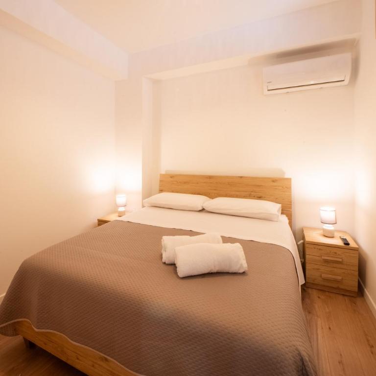 Domus FEUDI SARACENO - Appartamento con 2 Camere da Letto e Balcone - 7
