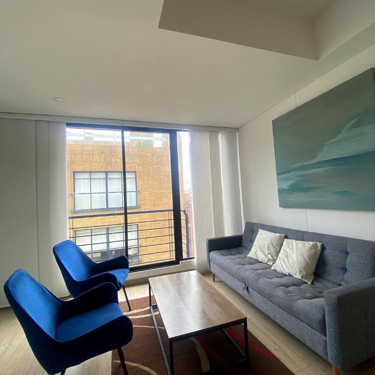 Edificio Benyalt - Family Two-Bedroom Apartment with View - 2
