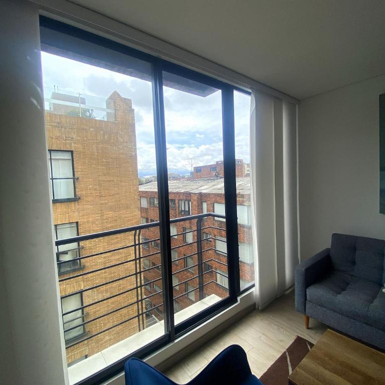 Edificio Benyalt - Family Two-Bedroom Apartment with View - 5