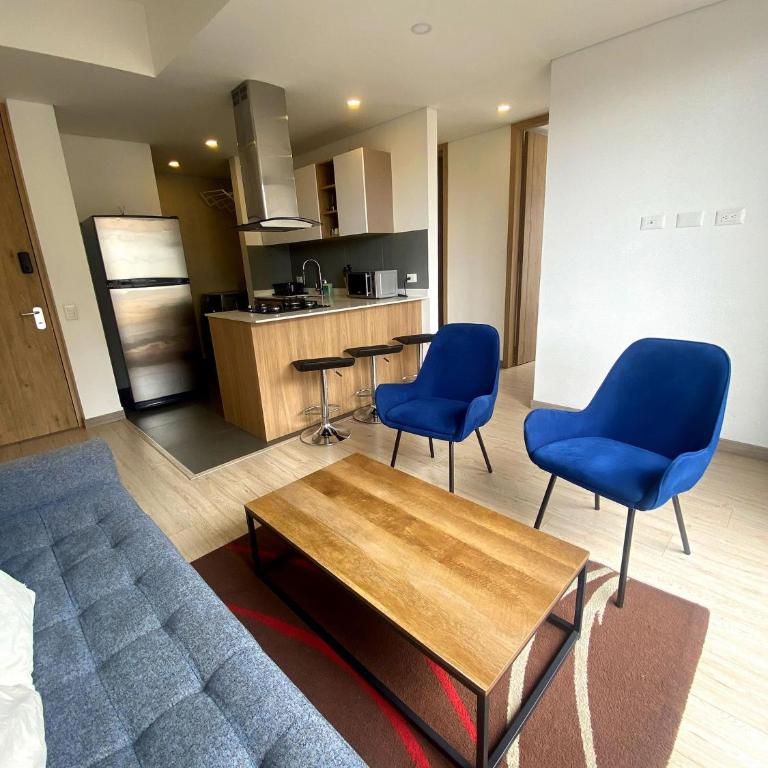 Edificio Benyalt - Family Two-Bedroom Apartment with View - 16