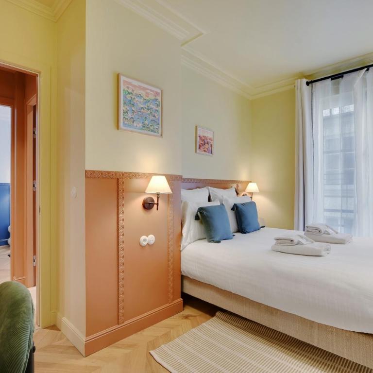 Pick A Flat's Apartment in Canal Saint Martin - Rue de Lancry - Appartement 3 Chambres - 11