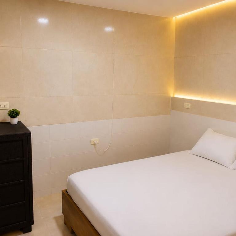 Hostal Los Alpes Cartagena - Double Room - 2