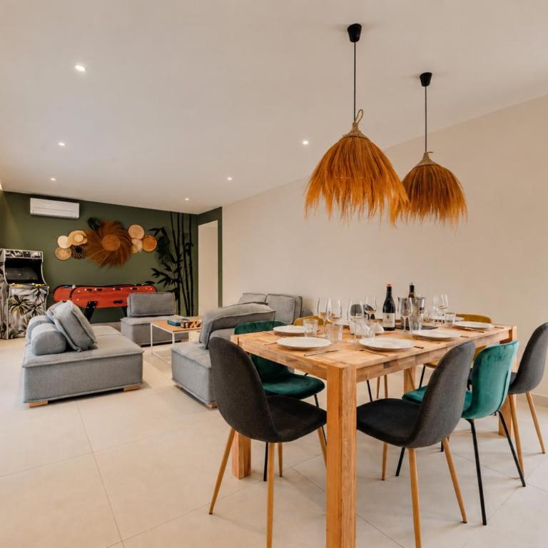-Oasis&Nirvana-Lisle sur Sorgue-Piscine 4 chambres climatisées babyfoot barbecue brasero - Villa Supérieure - 11