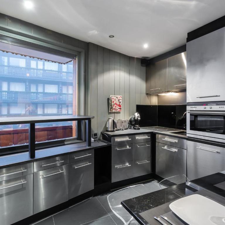 Appartement moderne au centre de Courchevel 1850, 5 pers, Wifi - FR-1-564-28 - Apartment (6 Adults) - 2