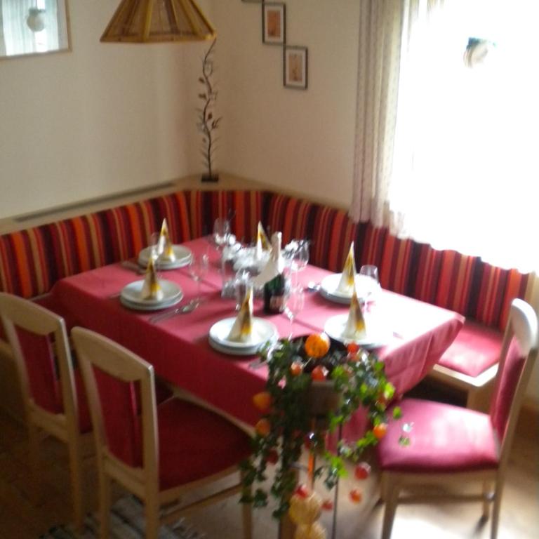 Apartment Könighaus - Apartment mit 3 Schlafzimmern und Balkon - 3