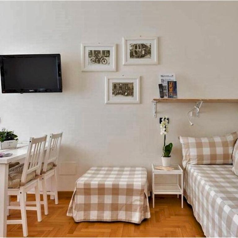 Miltontre Guest House - Triple Room with Private Bathroom - 14