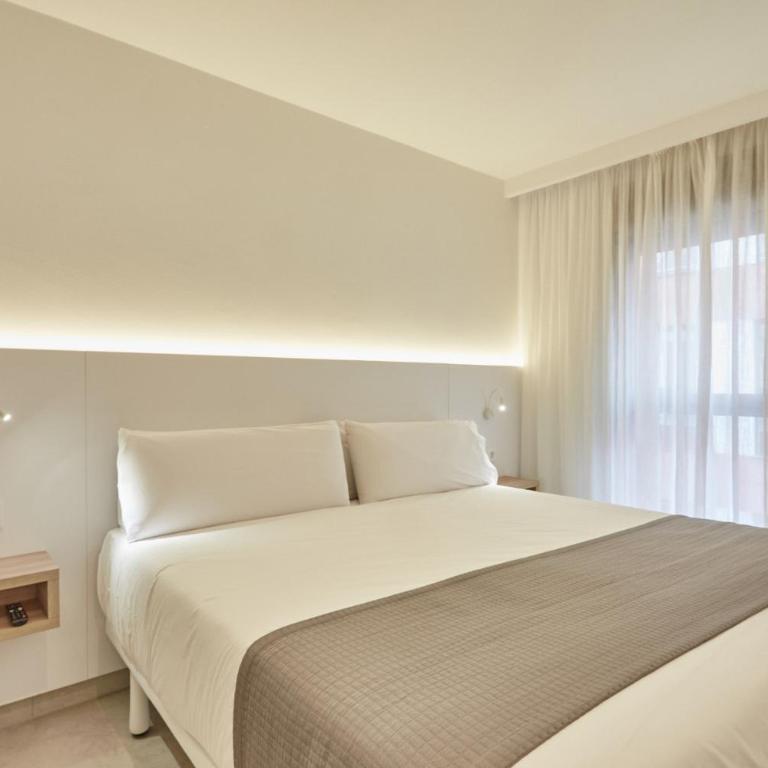 Silken Atlantis Playa - Holiday Homes - One-Bedroom Apartment with Terrace - 5