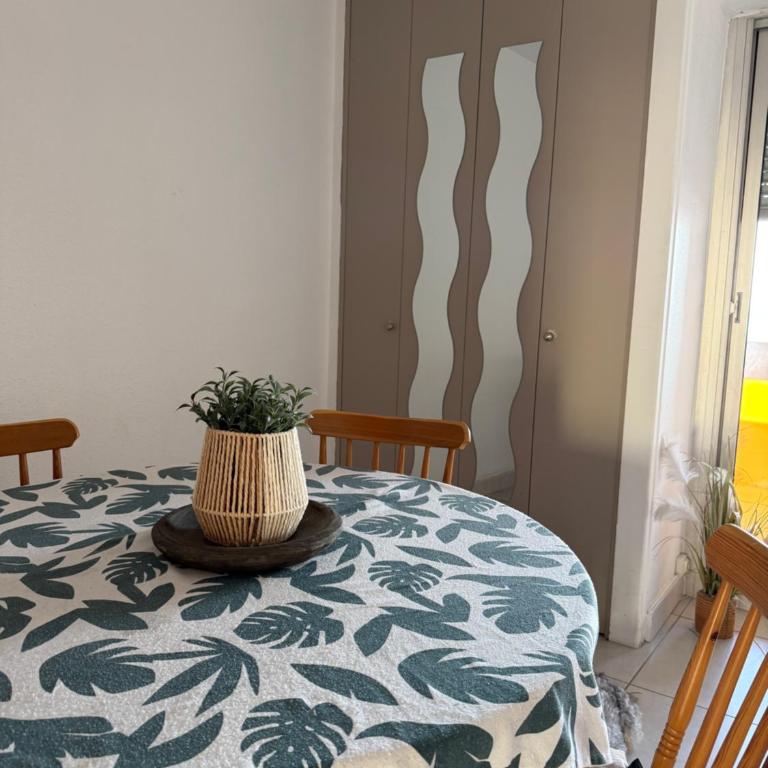 Face à la mer Terrasse ensoleillée &loggia panoramique-4 personnes- - Appartement - 24