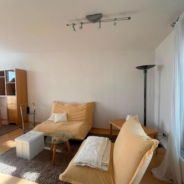 Rooftop Terrace Apartment in Schwabing - One-Bedroom Apartment - 2