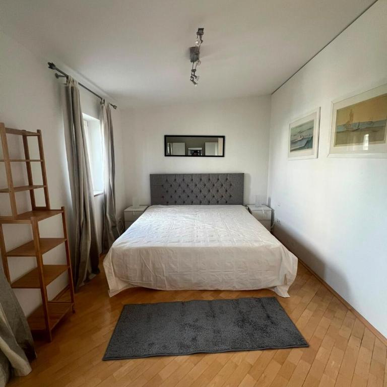 Rooftop Terrace Apartment in Schwabing - One-Bedroom Apartment - 7