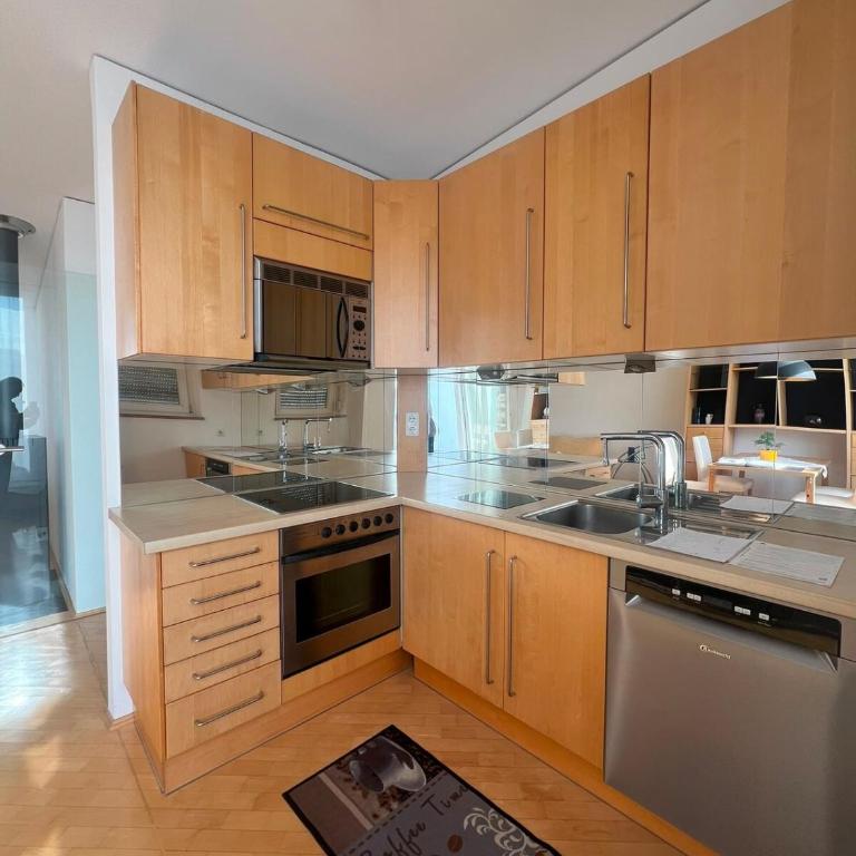 Rooftop Terrace Apartment in Schwabing - One-Bedroom Apartment - 17