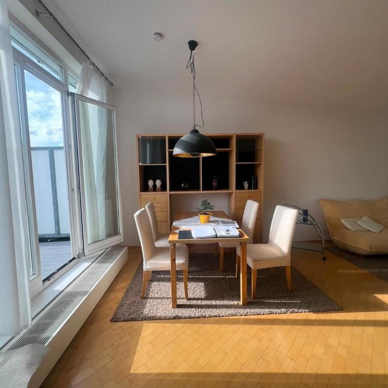 Rooftop Terrace Apartment in Schwabing - One-Bedroom Apartment - 18