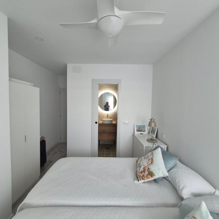 2HAB familiar a 1 min playa - Terraza chill out, parking y totalmente reformado - Apartamento de 2 dormitorios con terraza - 3
