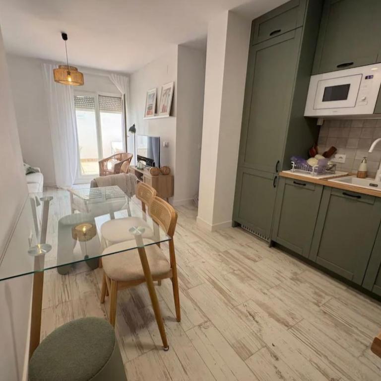 2HAB familiar a 1 min playa - Terraza chill out, parking y totalmente reformado - Apartamento de 2 dormitorios con terraza - 13