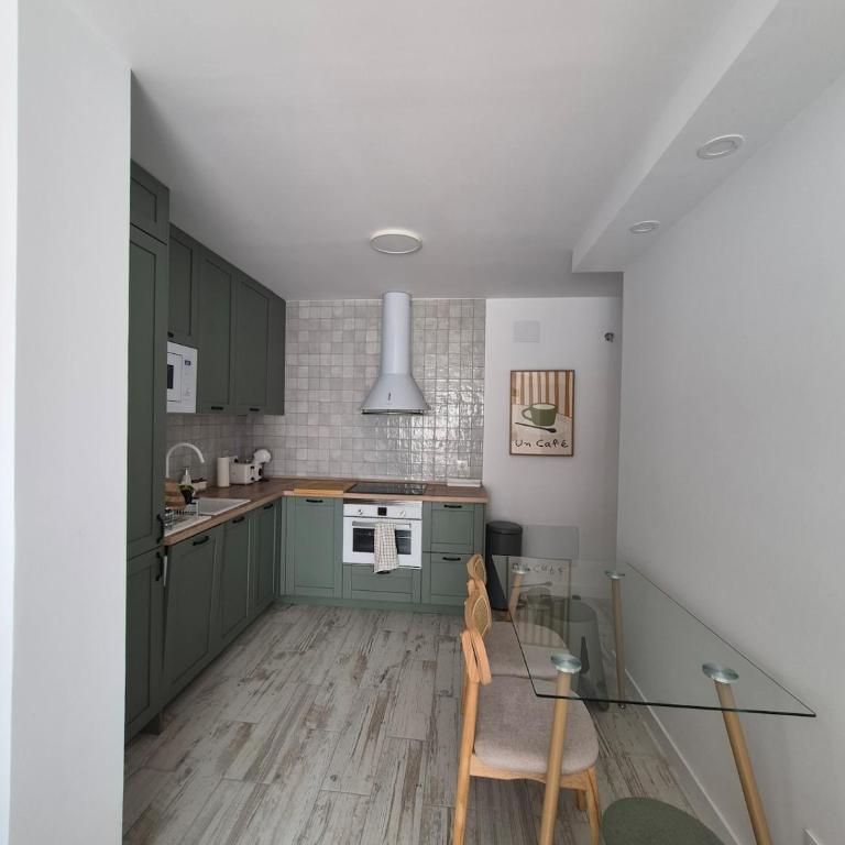 2HAB familiar a 1 min playa - Terraza chill out, parking y totalmente reformado - Apartamento de 2 dormitorios con terraza - 16