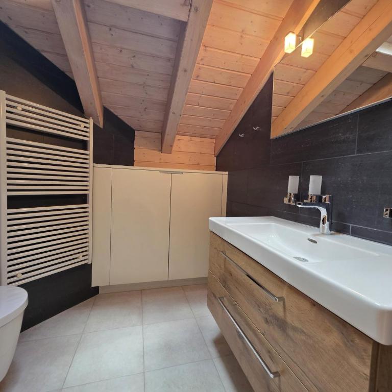 Chateau B41 Penthouse - Apartment mit 3 Schlafzimmern und Bergblick - 17