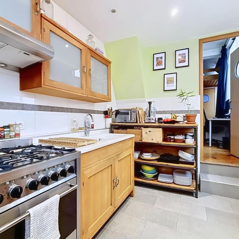 Beautiful Parisian flat near canal de l'Ourcq - Apartment - 13