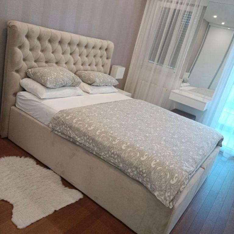 City Center Apartment - One-Bedroom Apartment - 11