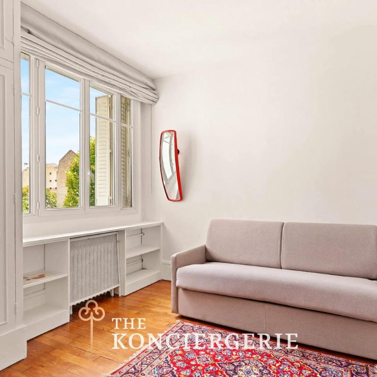 Elegant studio au coeur de la Rue Monsieur - Appartement - 2