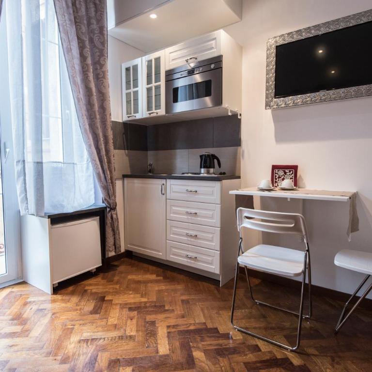 Vite Suites Guest House - Camera Matrimoniale Standard - 13