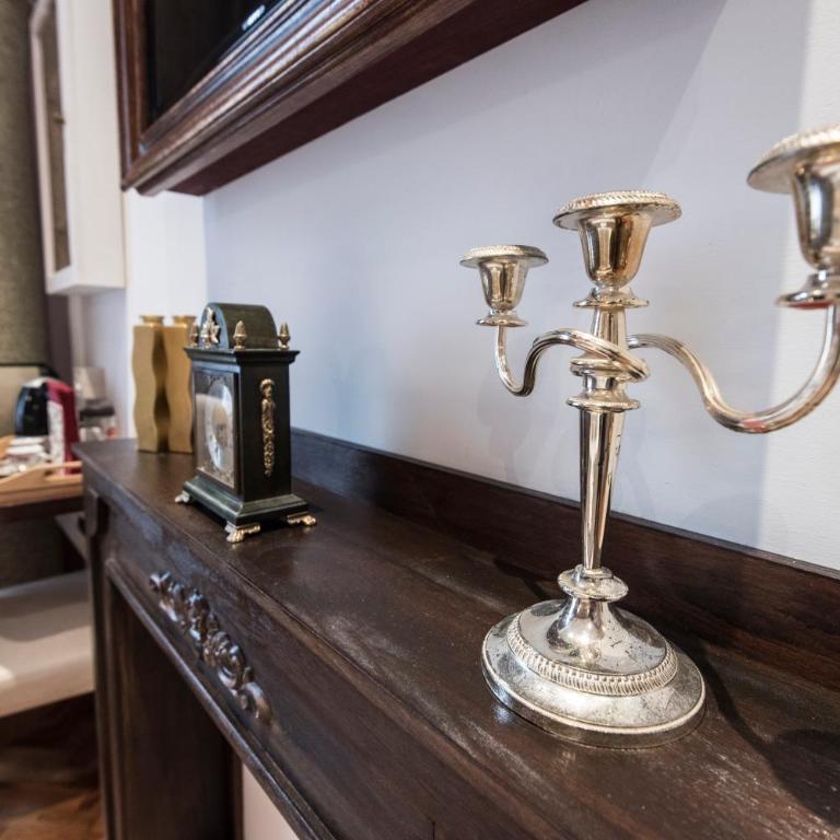 Vite Suites Guest House - Camera Matrimoniale Superior - 7