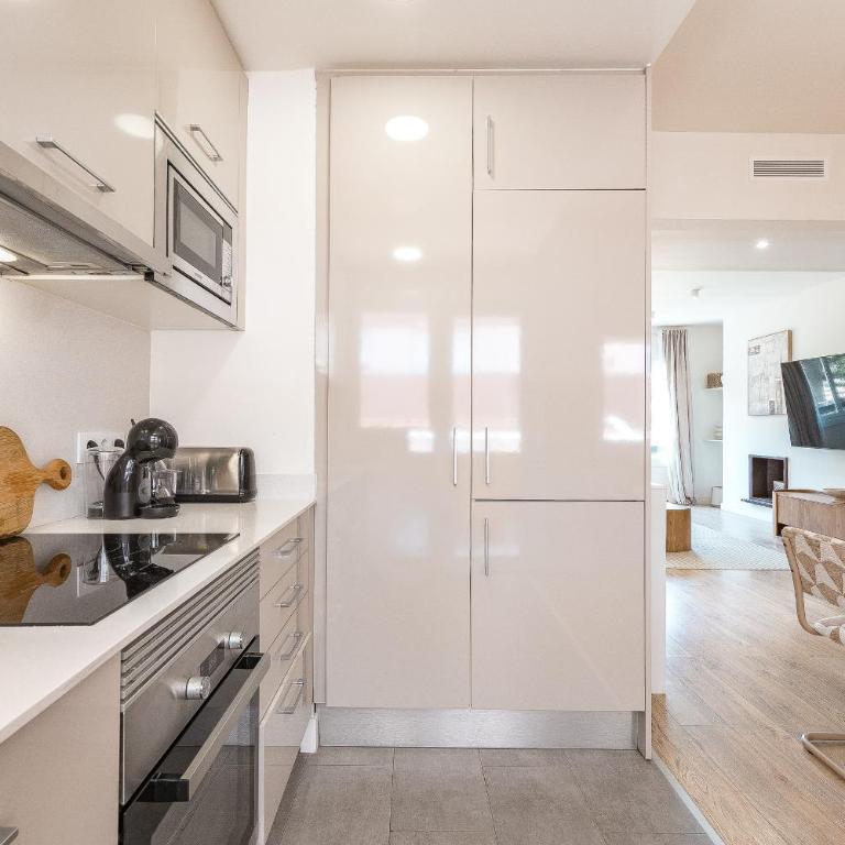 Luxury Apartment near Camp Nou - Luxuriöse Ferienwohnung mit 4 Schlafzimmern - 11