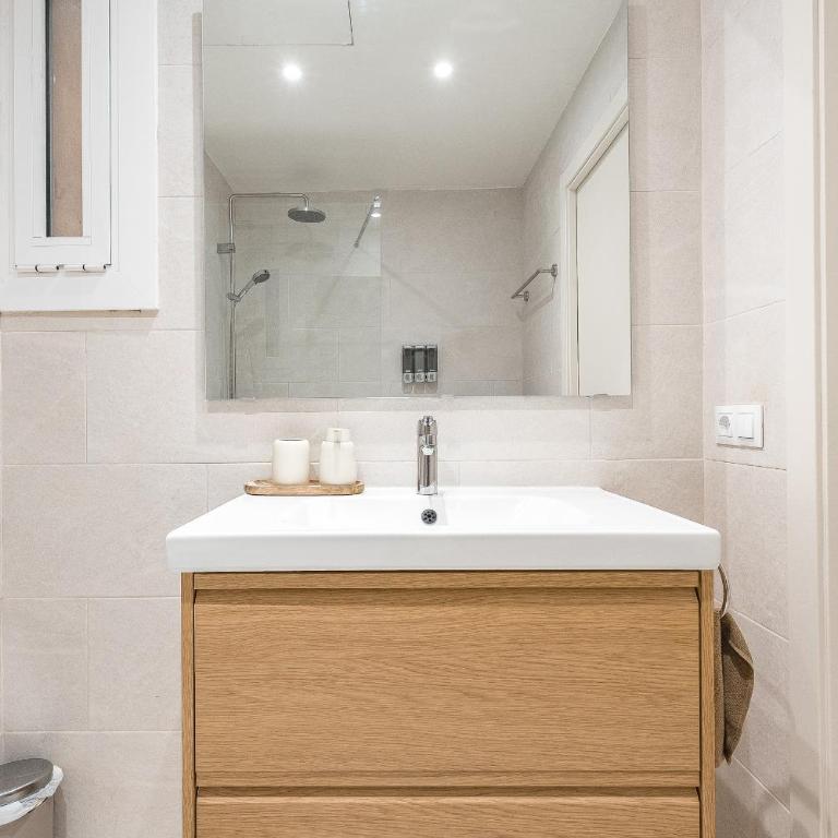 Luxury Apartment near Camp Nou - Luxuriöse Ferienwohnung mit 4 Schlafzimmern - 31