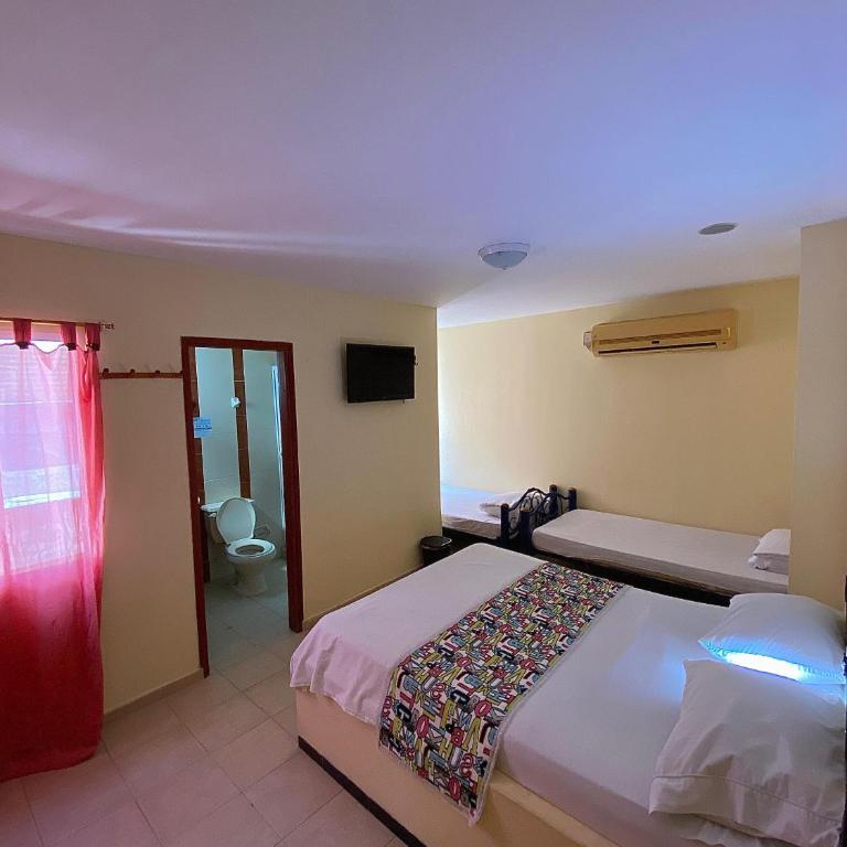 Hotel Terranova SM - Classic Quadruple Room - 1
