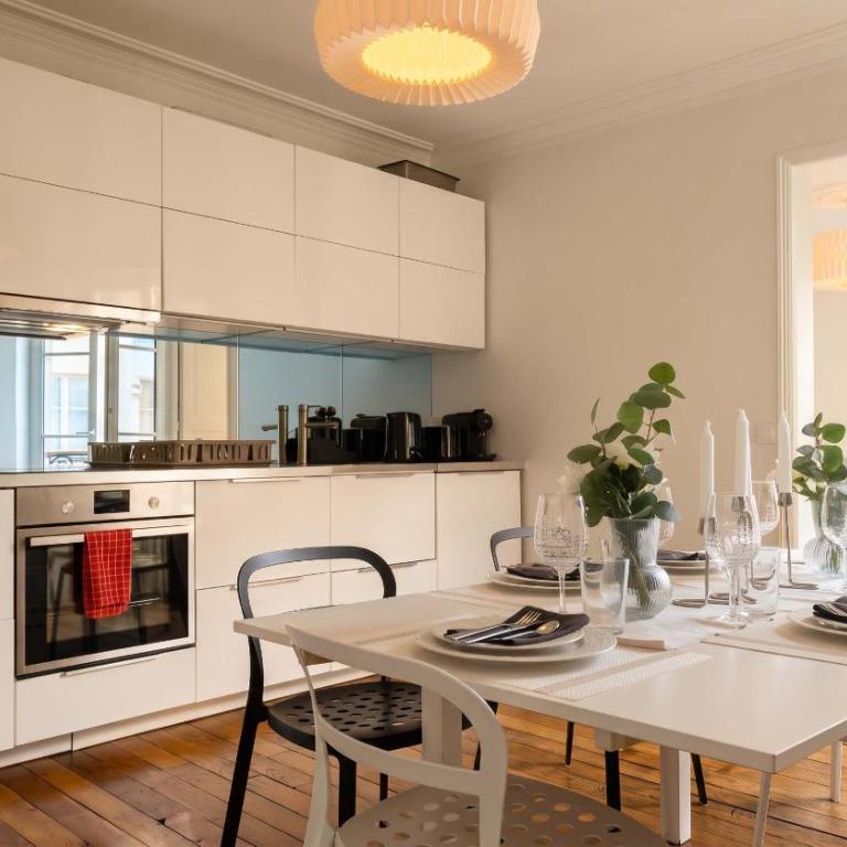 Bright Montparnasse apartment with balcony - Appartement - 18