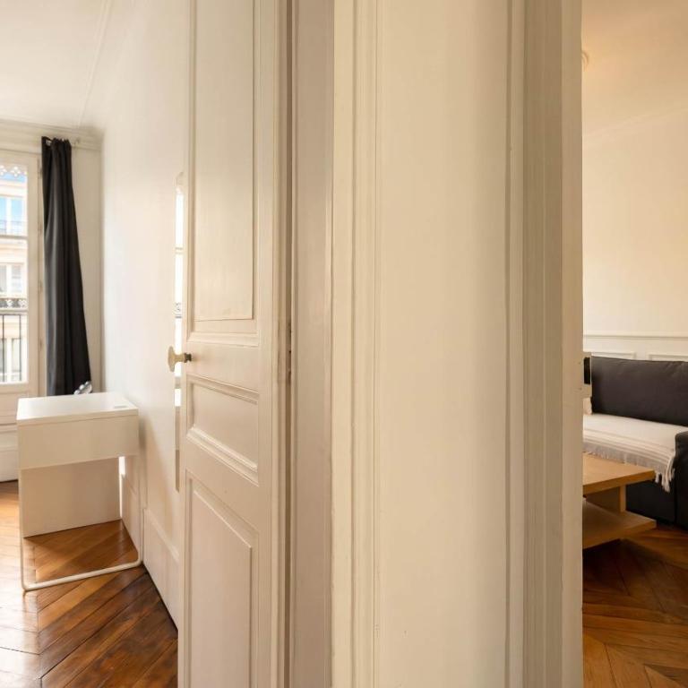 Bright Montparnasse apartment with balcony - Appartement - 22