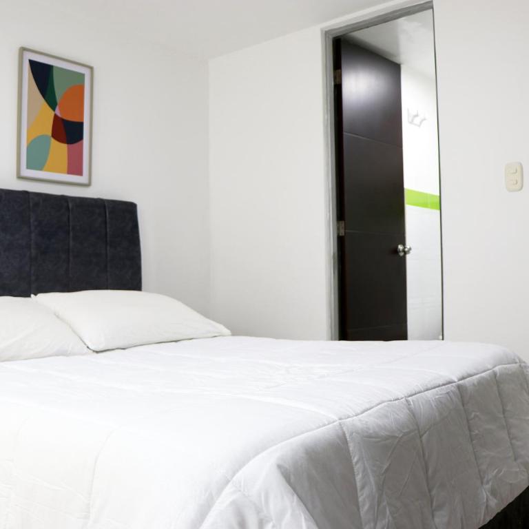 Lindo apartaestudió cerca avenida de los estudiantes y universidades apto 301 - One-Bedroom Apartment - 17