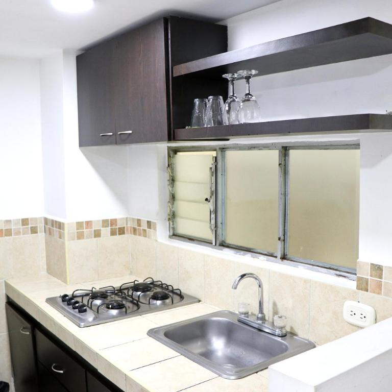 Lindo apartaestudió cerca avenida de los estudiantes y universidades apto 301 - One-Bedroom Apartment - 21