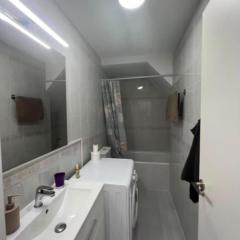 Piso Eneas - Apartment mit 2 Schlafzimmern - 28