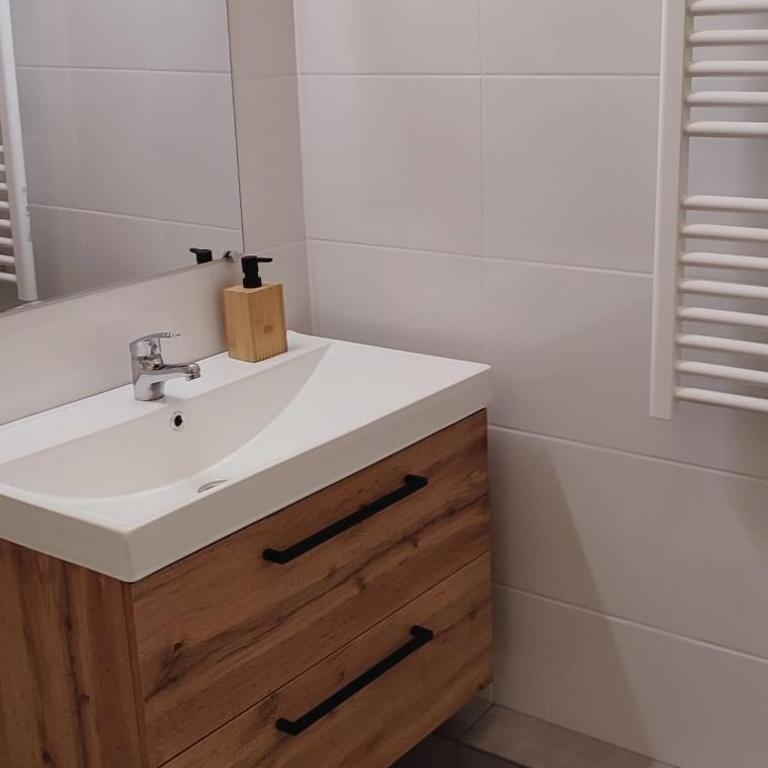Particulier & Pro - 4 chambres - 8 pers - Jaude avec parking privée - Apartamento Deluxe de 4 dormitorios - 4