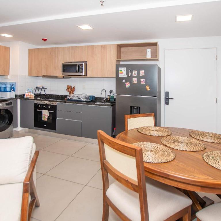 Urban Comfort Two Bedroom at Centric Felix Bogado - Apartamento - 11