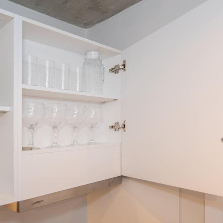 Corporate Apt Near Shops Gym Pool and CoWorking - Apartment - 27