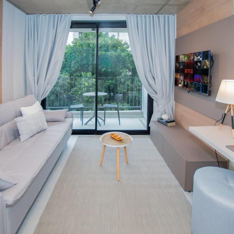 Urban Oasis Near Malls with Pool Gym and BBQ - Apartamento - 3
