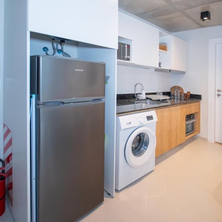 Urban Oasis Near Malls with Pool Gym and BBQ - Apartamento - 10