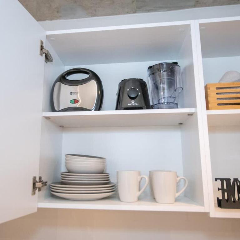 Urban Oasis Near Malls with Pool Gym and BBQ - Apartamento - 15