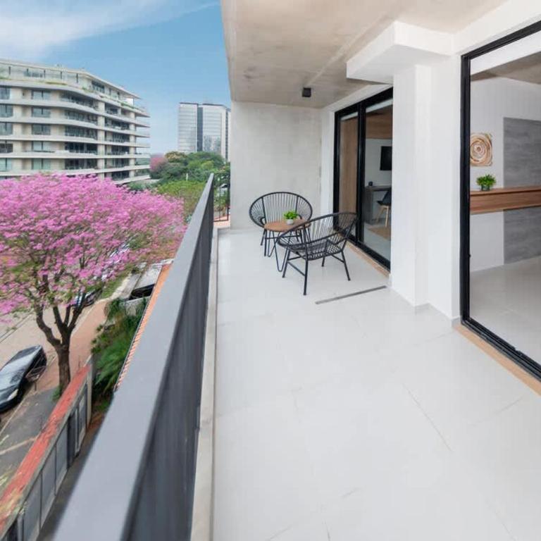 Business Ready City Escape with Pool BBQ and Gym - Apartment - 18