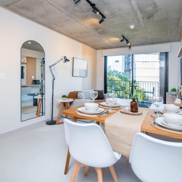 Modern Apt Near Malls with Pool Gym and Workspace - Apartamento - 3