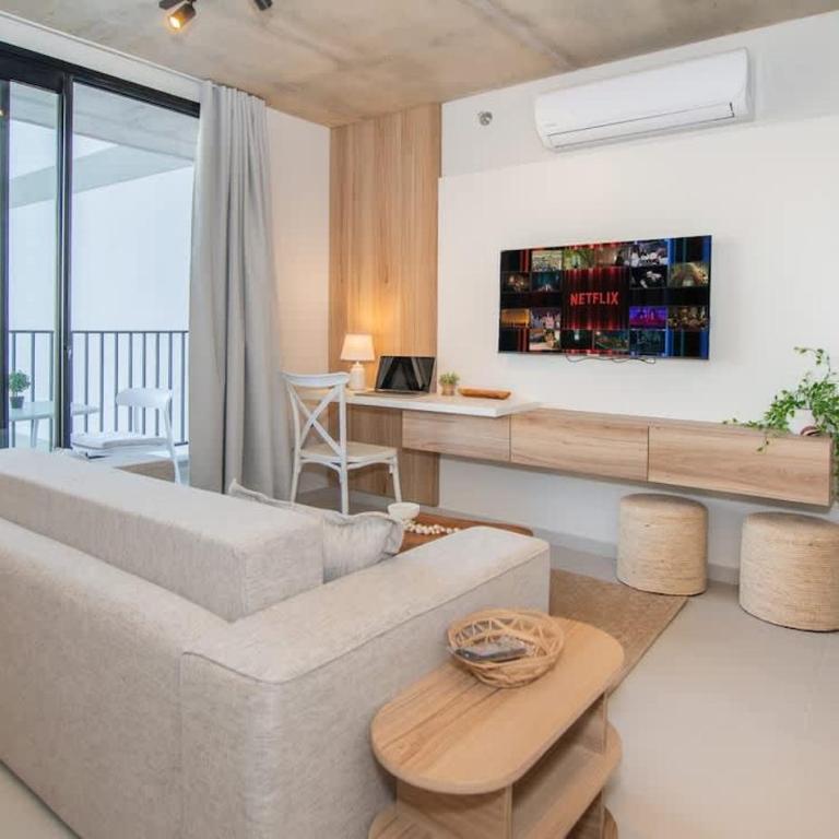 Business Gem Near Malls with Pool Gym & Fast WiFi - Apartment - 1